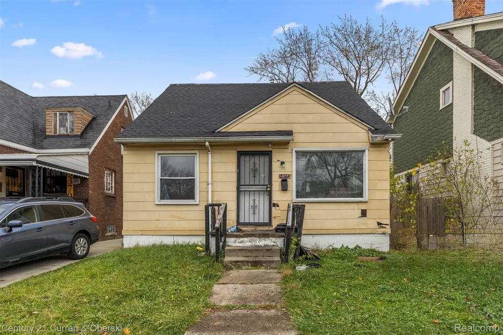 15364 Lawton Street Detroit City MI 48238