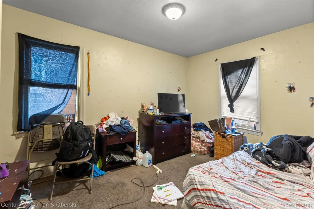 15364 Lawton Street Detroit City MI 48238