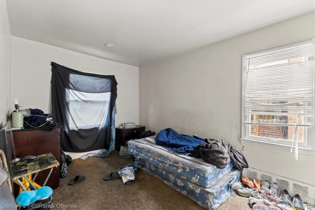 15364 Lawton Street Detroit City MI 48238