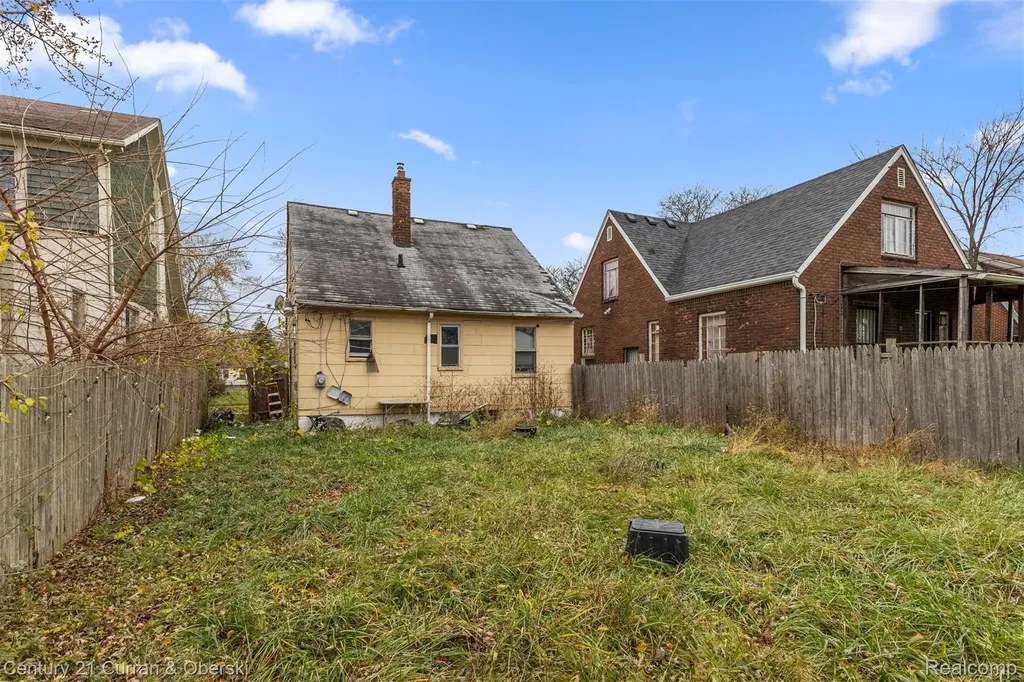 15364 Lawton Street Detroit City MI 48238