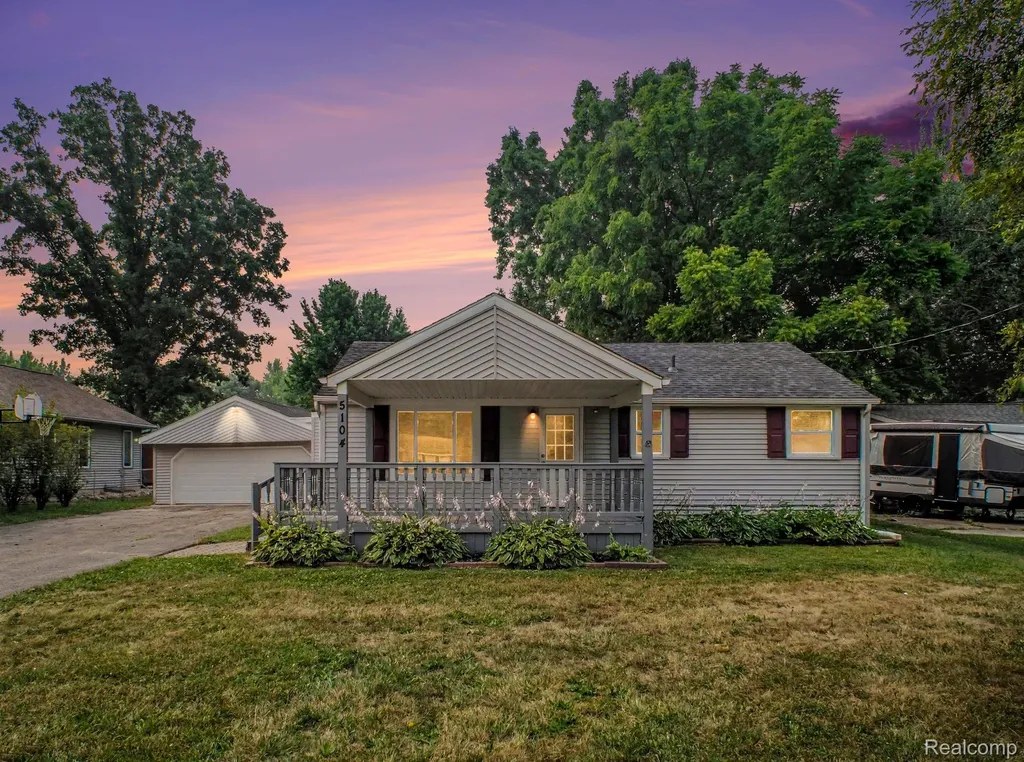 5104 Esta Drive Genesee Charter Township MI 48506