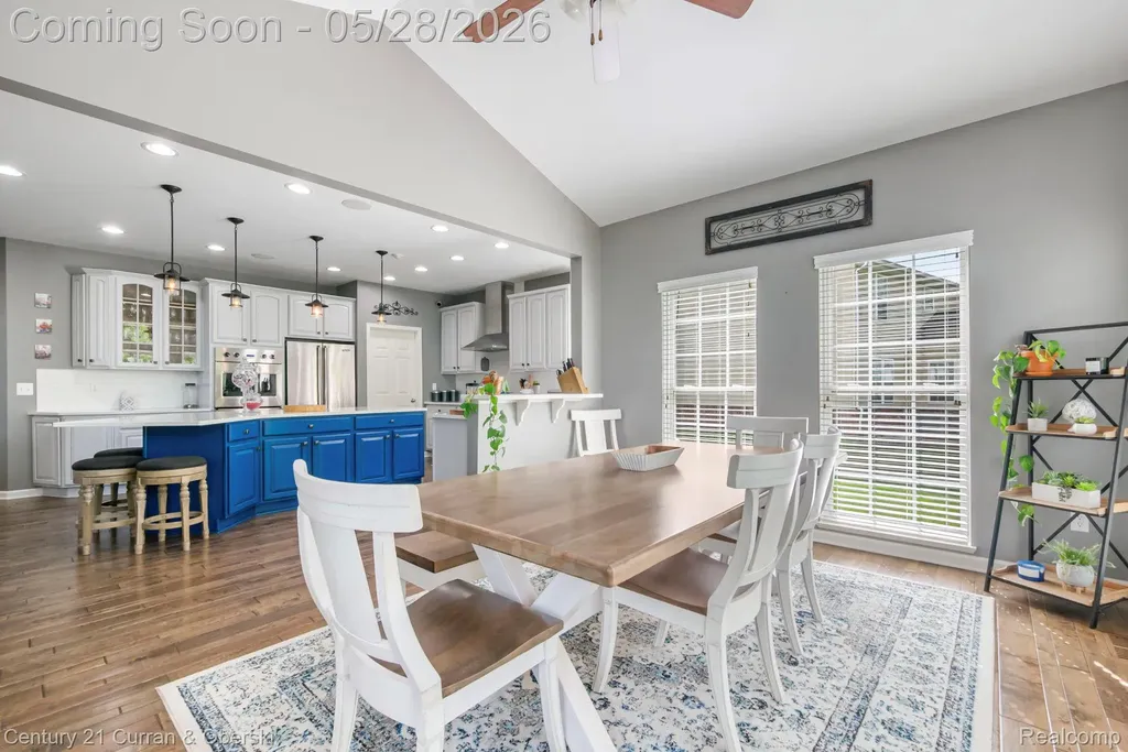 23498 Prescott Lane W Lyon Charter Township MI 48178