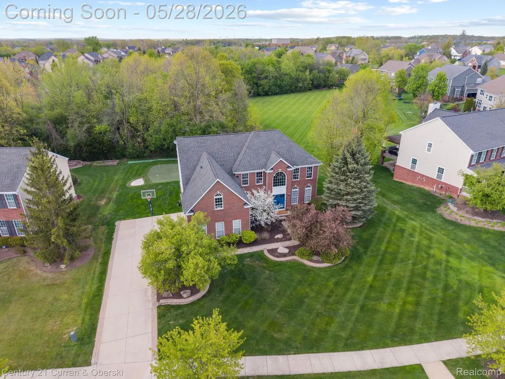 23498 Prescott Lane W Lyon Charter Township MI 48178