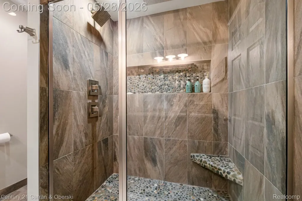 23498 Prescott Lane W Lyon Charter Township MI 48178