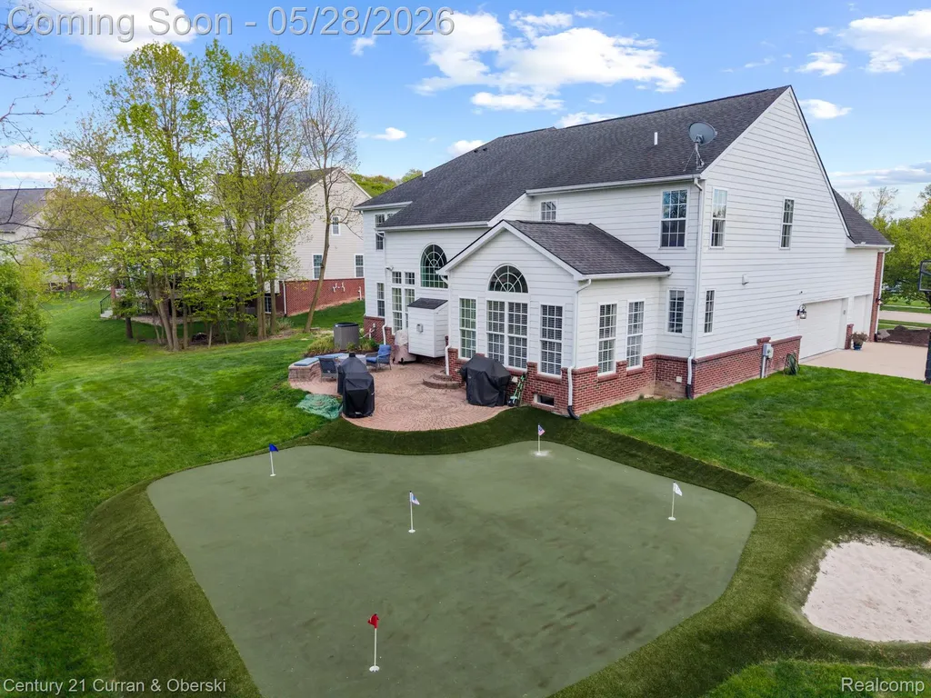 23498 Prescott Lane W Lyon Charter Township MI 48178