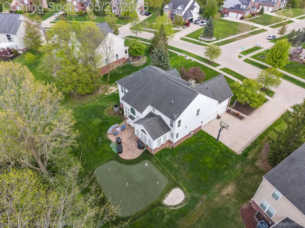 23498 Prescott Lane W Lyon Charter Township MI 48178