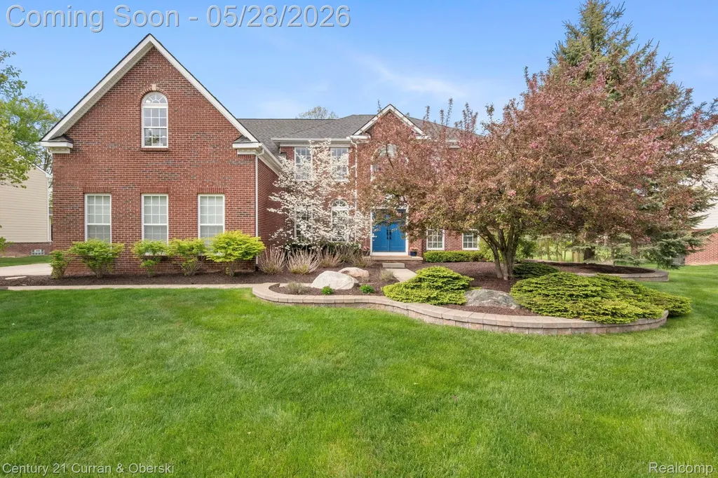 23498 Prescott Lane W Lyon Charter Township MI 48178