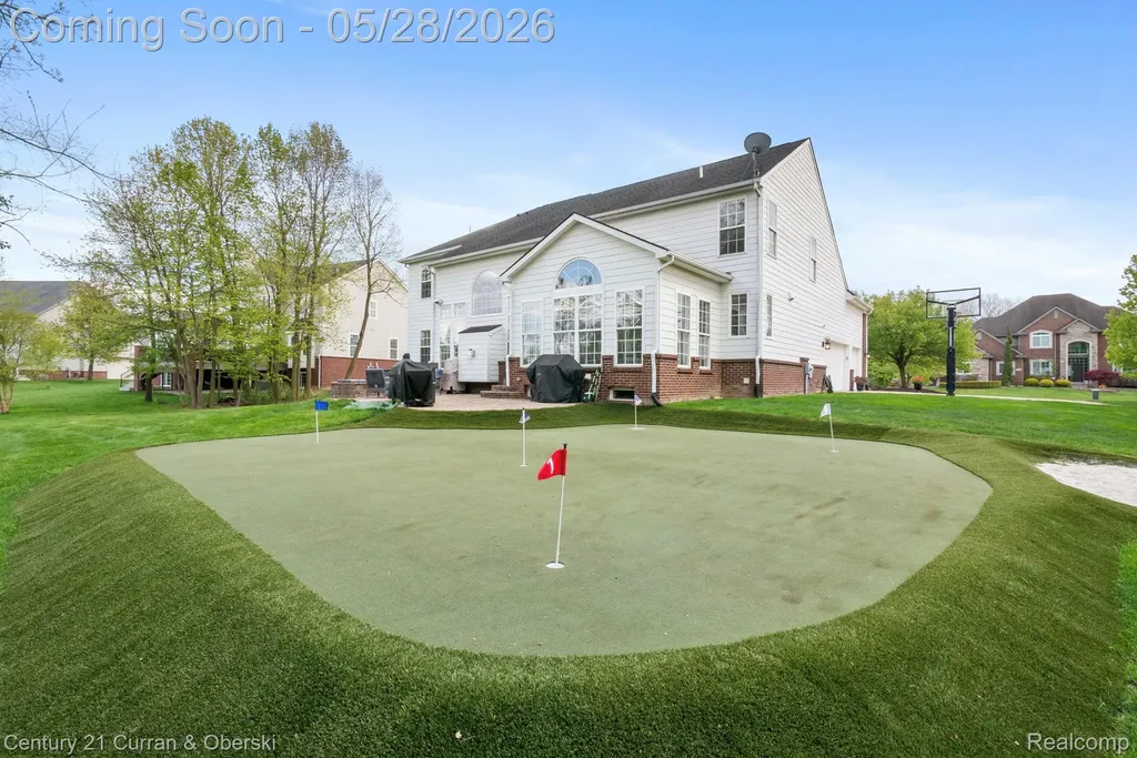 23498 Prescott Lane W Lyon Charter Township MI 48178