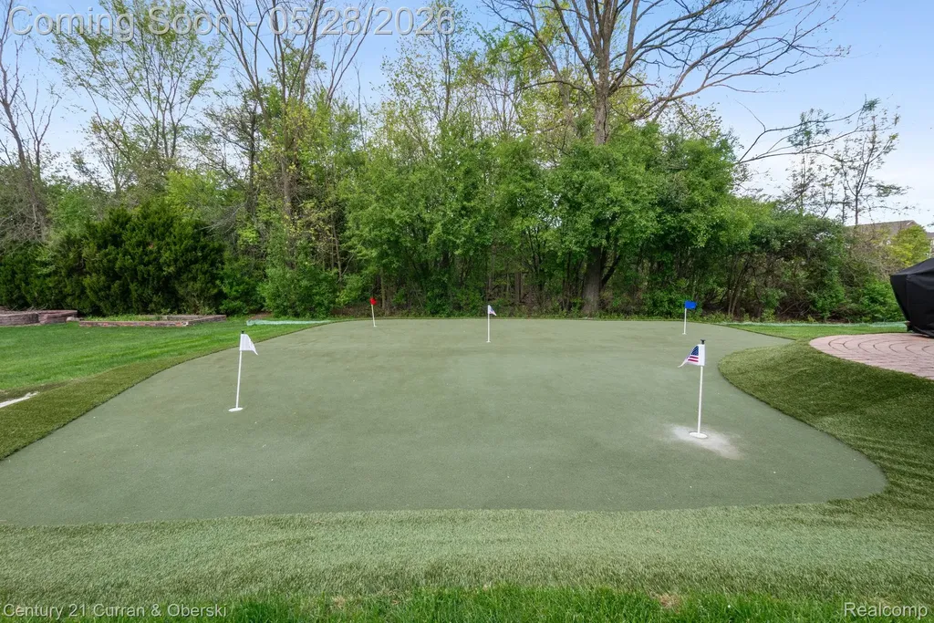 23498 Prescott Lane W Lyon Charter Township MI 48178