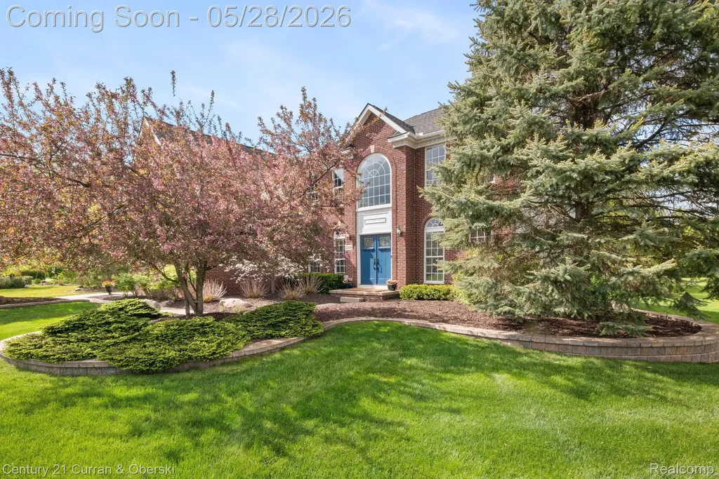 23498 Prescott Lane W Lyon Charter Township MI 48178