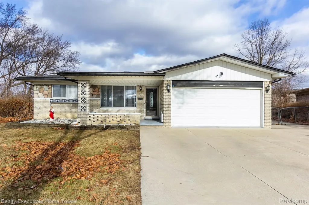 36218 Allison Drive Sterling Heights City MI 48310