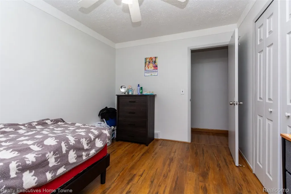 36218 Allison Drive Sterling Heights City MI 48310