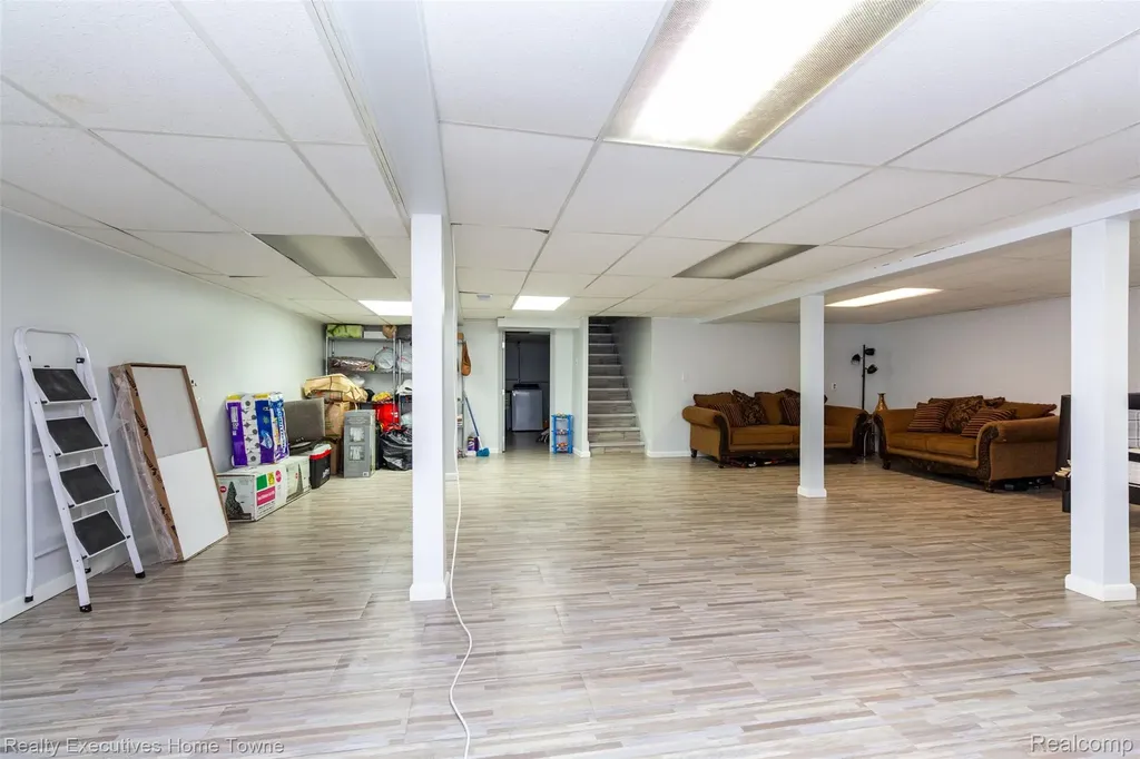 36218 Allison Drive Sterling Heights City MI 48310