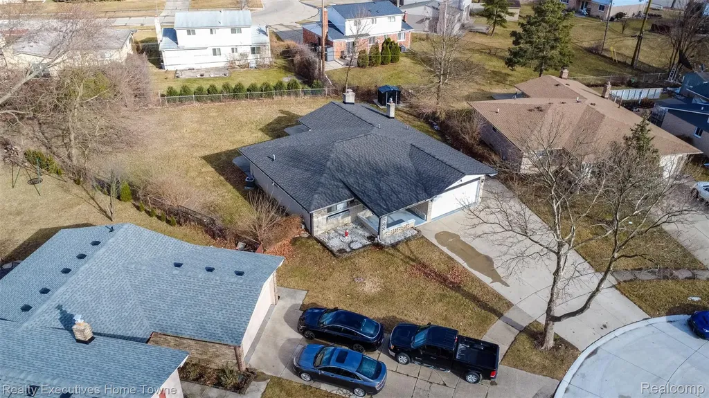 36218 Allison Drive Sterling Heights City MI 48310