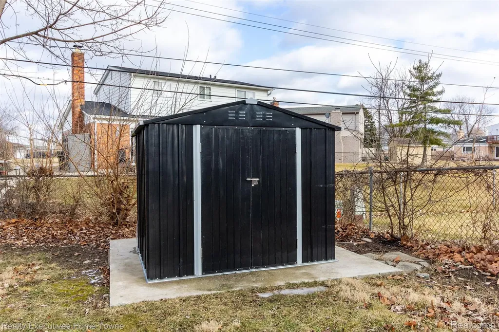 36218 Allison Drive Sterling Heights City MI 48310