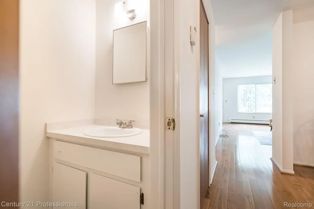5959 Alan Brighton Township MI 48116