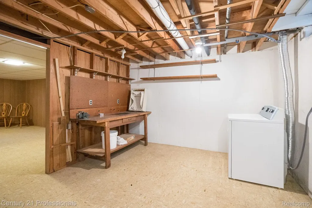 5959 Alan Brighton Township MI 48116