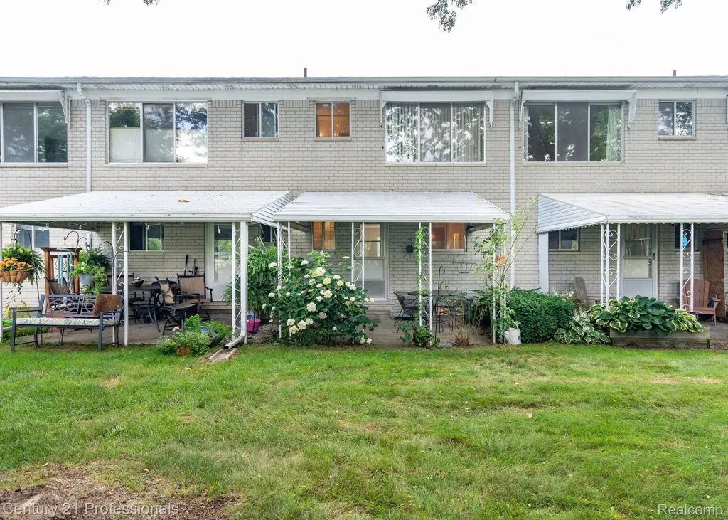 5959 Alan Brighton Township MI 48116