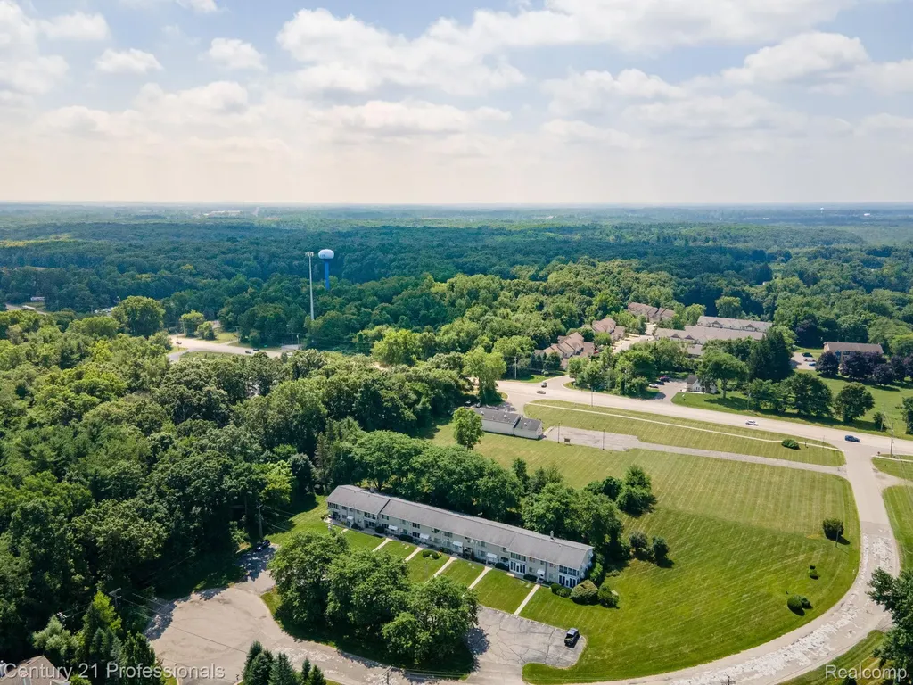 5959 Alan Brighton Township MI 48116