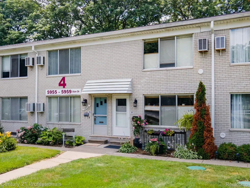 5959 Alan Brighton Township MI 48116