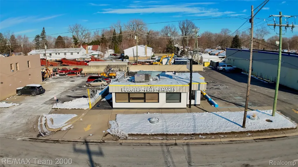 27010 Plymouth Road Redford Charter Township MI 48239