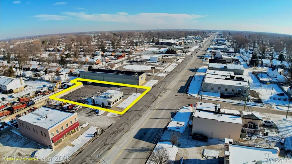 27010 Plymouth Road Redford Charter Township MI 48239