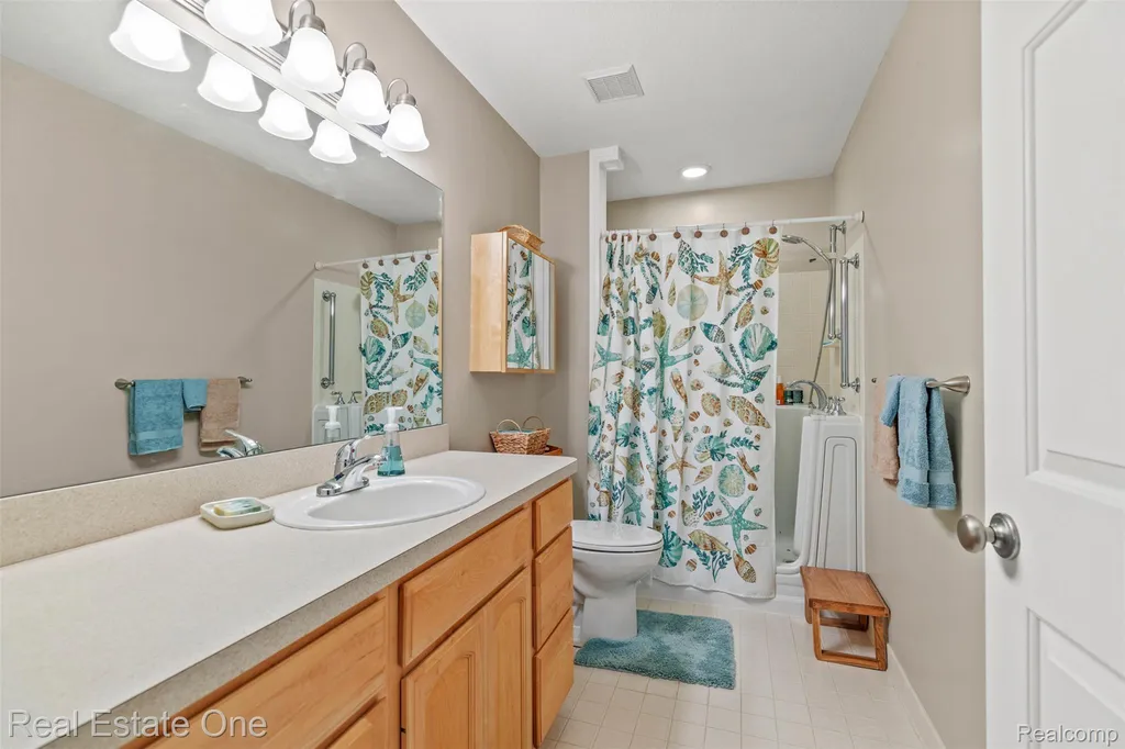 5481 Greenway Drive Trenton City MI 48183