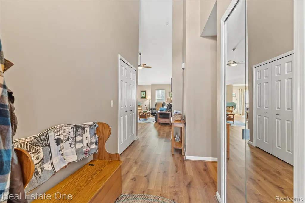 5481 Greenway Drive Trenton City MI 48183