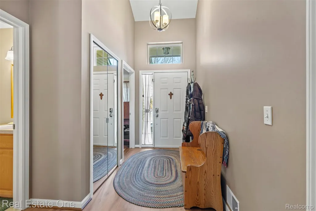 5481 Greenway Drive Trenton City MI 48183