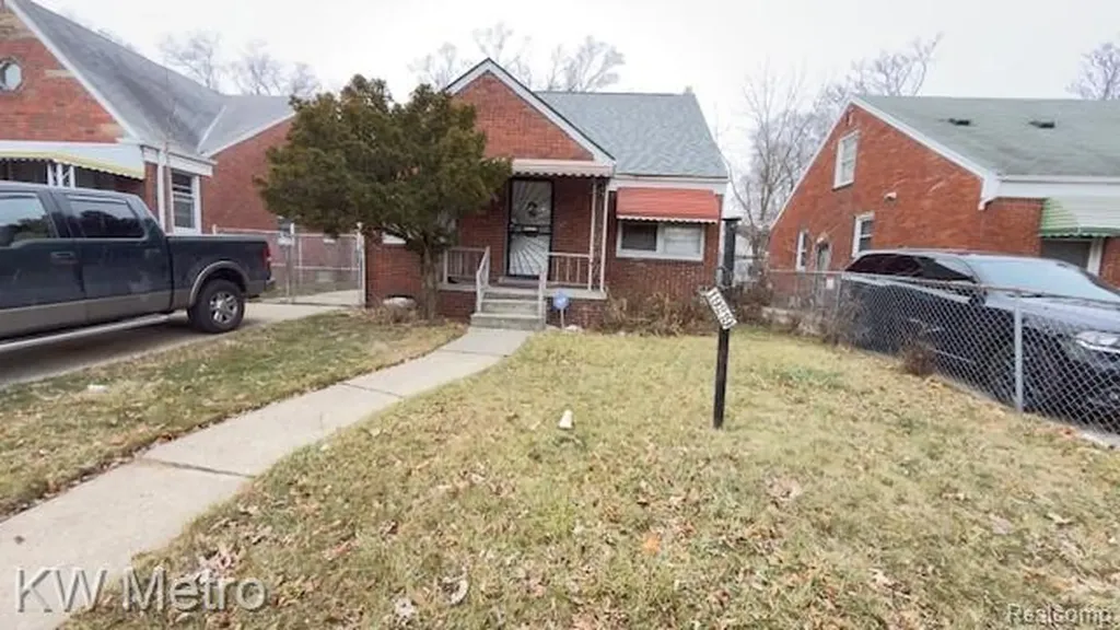 19219 Dean Street Detroit City MI 48234