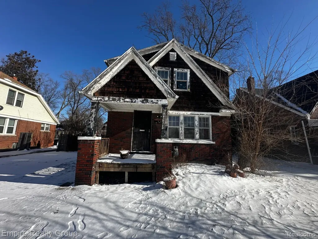 9326 Ward Street Detroit City MI 48228