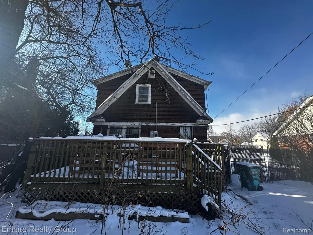 9326 Ward Street Detroit City MI 48228