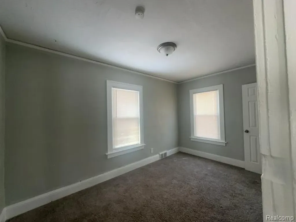 15011 Fairfield Street Detroit City MI 48238