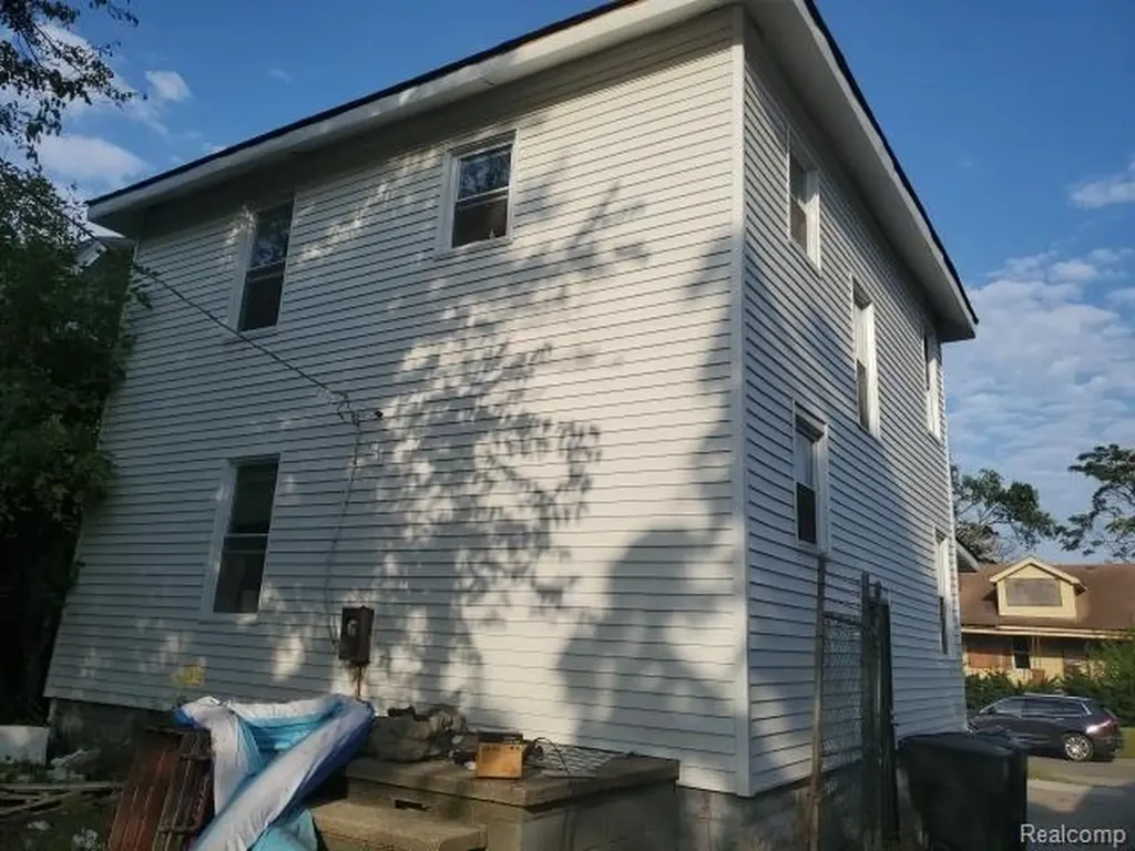 15011 Fairfield Street Detroit City MI 48238