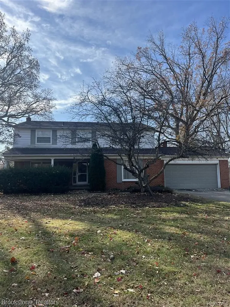 28917 Ramblewood Drive Farmington Hills City MI 48334
