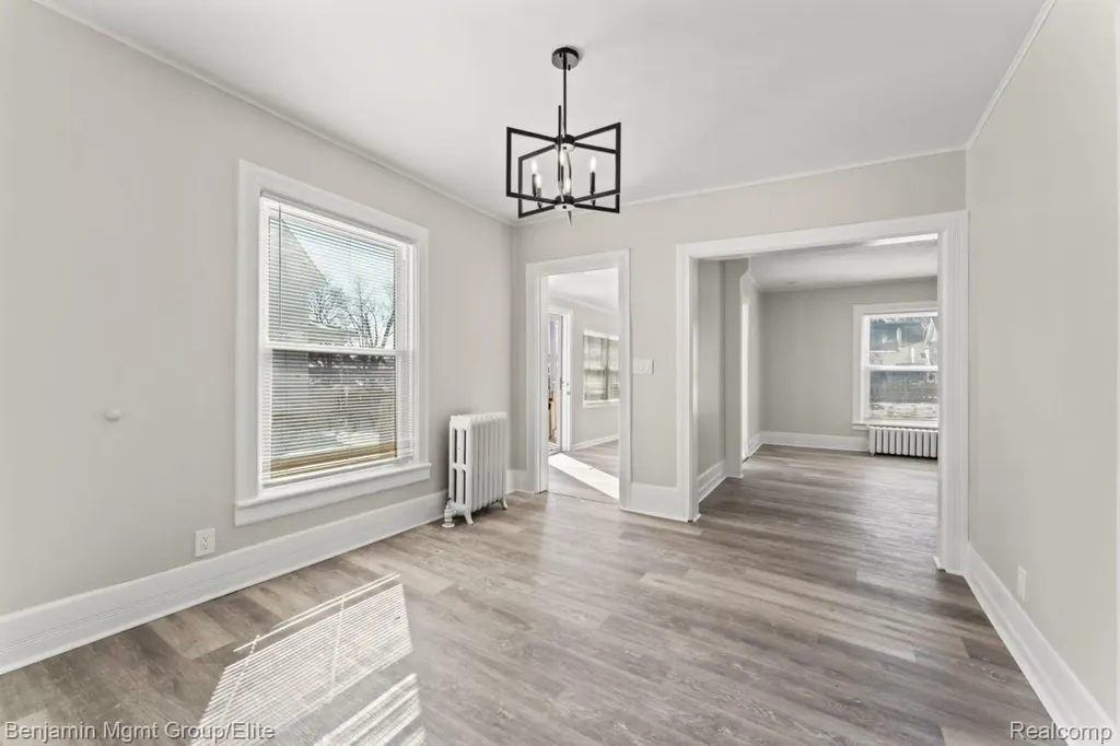 532 Fox Street Lapeer City MI 48446