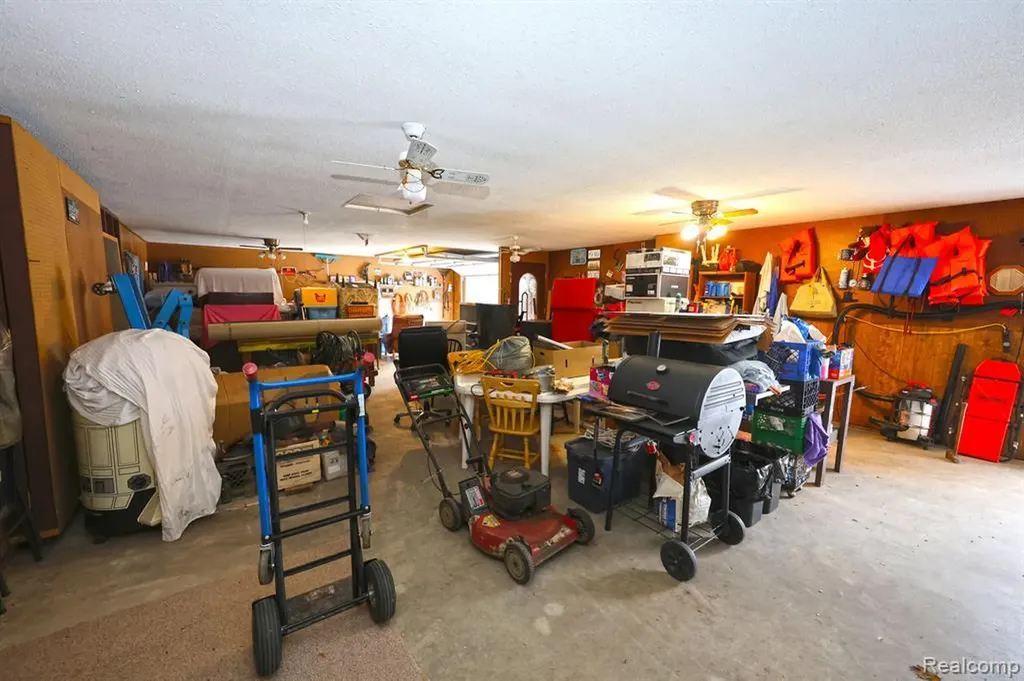 11575 Us Highway 31 Berrien Township MI 49103
