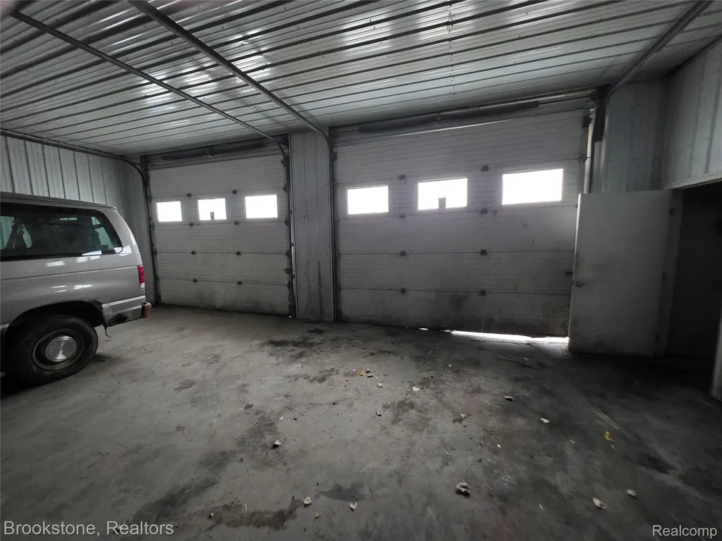 7435 N Dort Highway Genesee Charter Township MI 48458