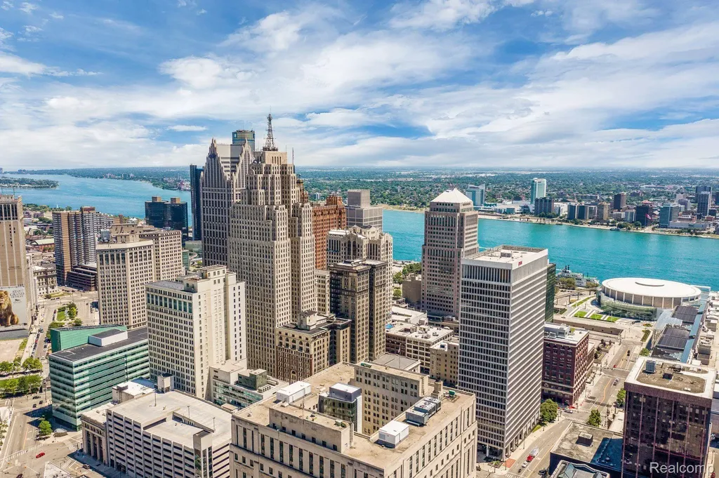 525 W Lafayette Boulevard Detroit City MI 48226