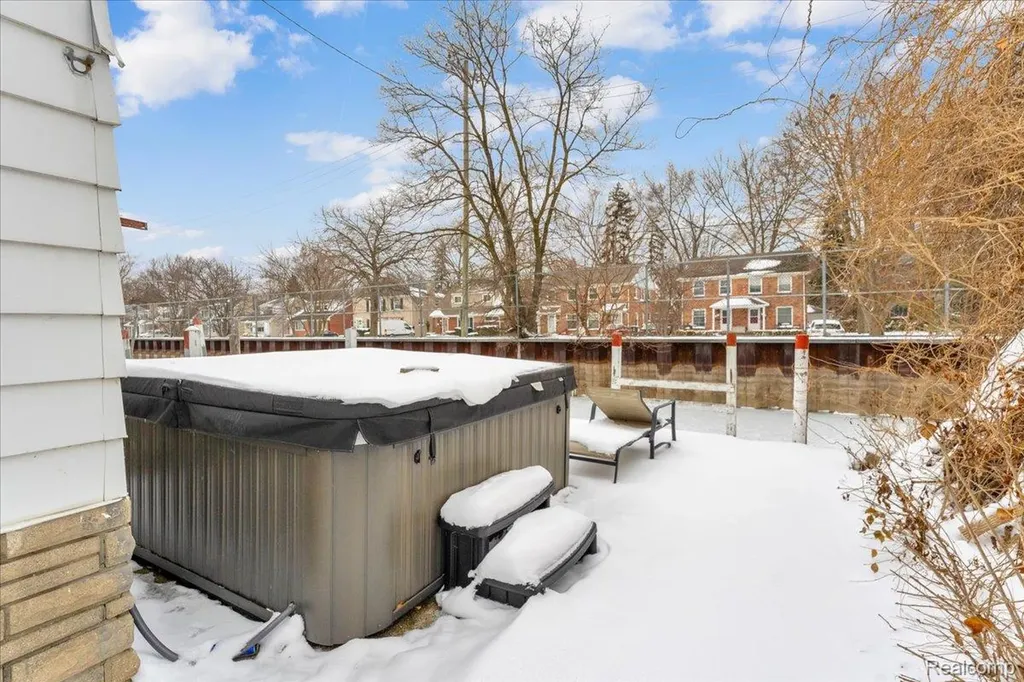 178 Ashland Street Detroit City MI 48215
