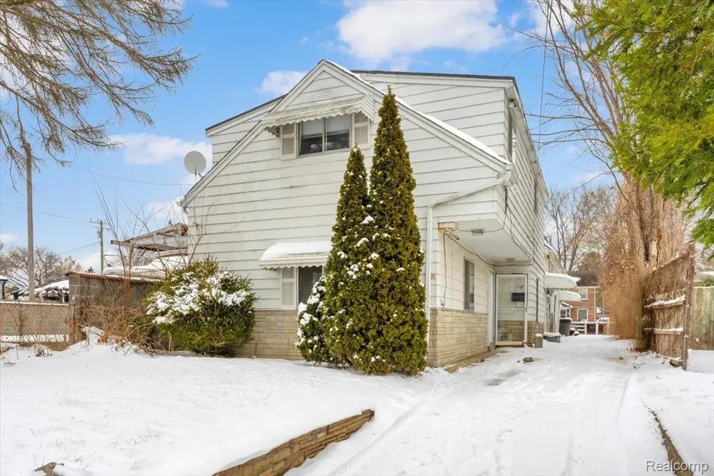 178 Ashland Street Detroit City MI 48215