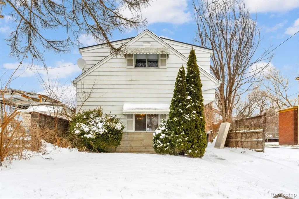 178 Ashland Street Detroit City MI 48215