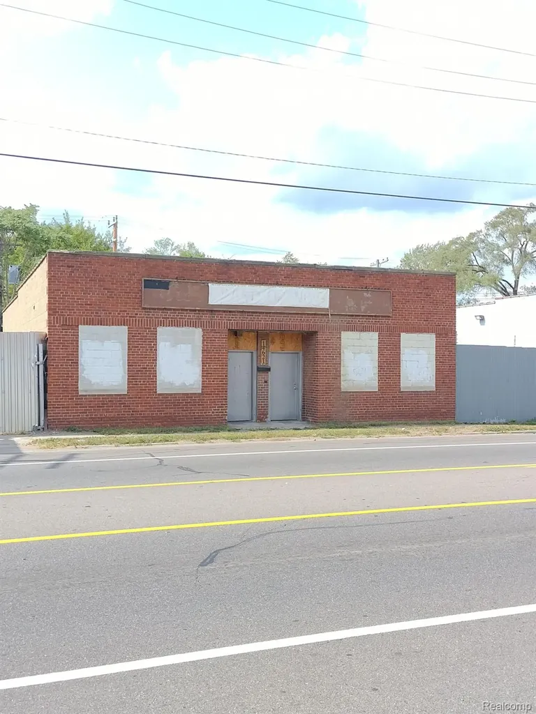 14621 Schaefer Hwy Highway Detroit City MI 48227