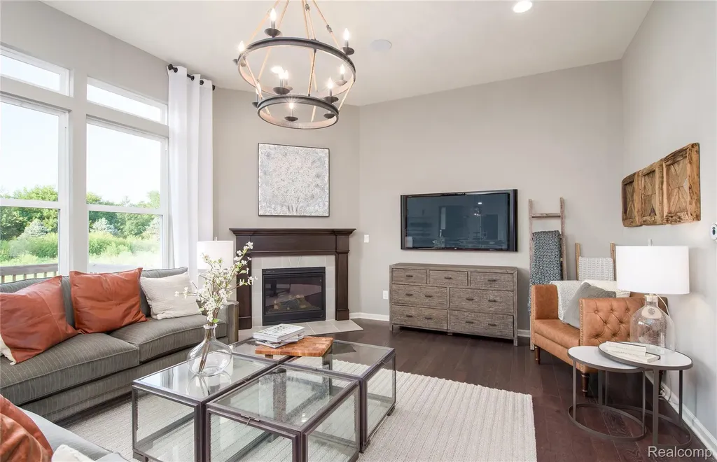 6243 Marsh Road Pittsfield Charter Township MI 48197