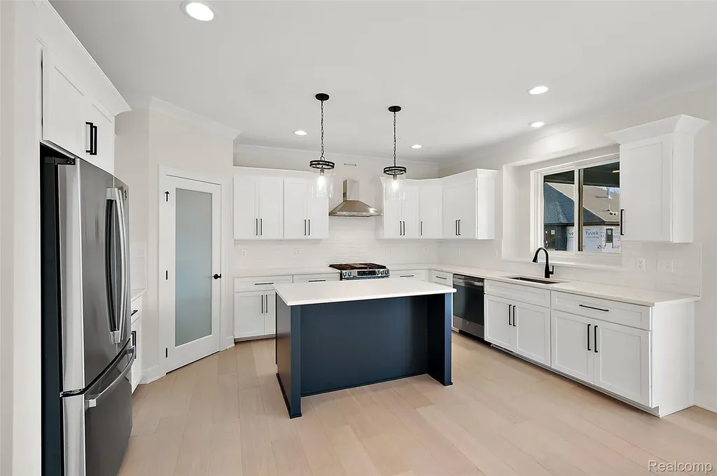 18894 Via Firenze Drive Macomb Township MI 48044