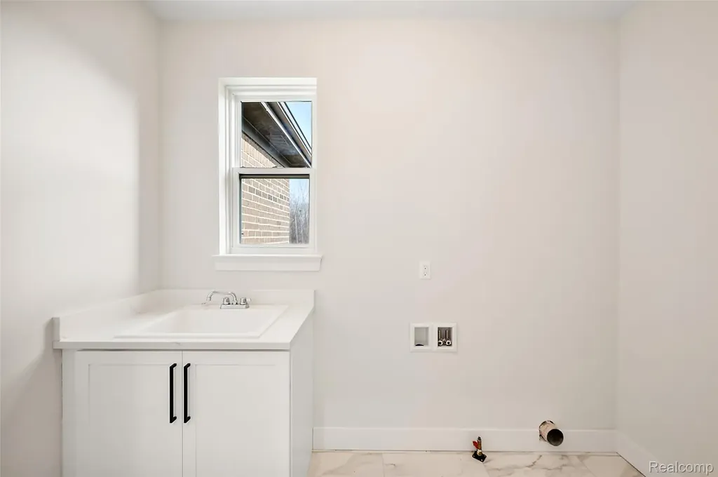 18894 Via Firenze Drive Macomb Township MI 48044