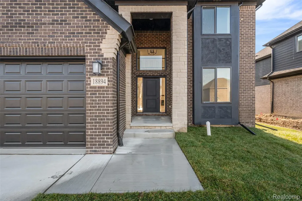 18894 Via Firenze Drive Macomb Township MI 48044