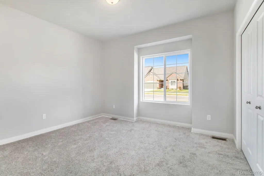9048 Rhyan Road White Lake Charter Township MI 48386