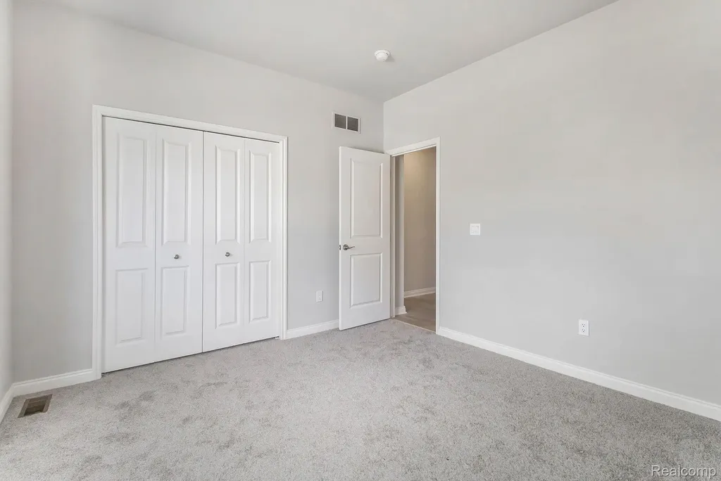 9048 Rhyan Road White Lake Charter Township MI 48386
