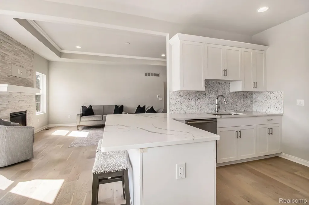 9048 Rhyan Road White Lake Charter Township MI 48386